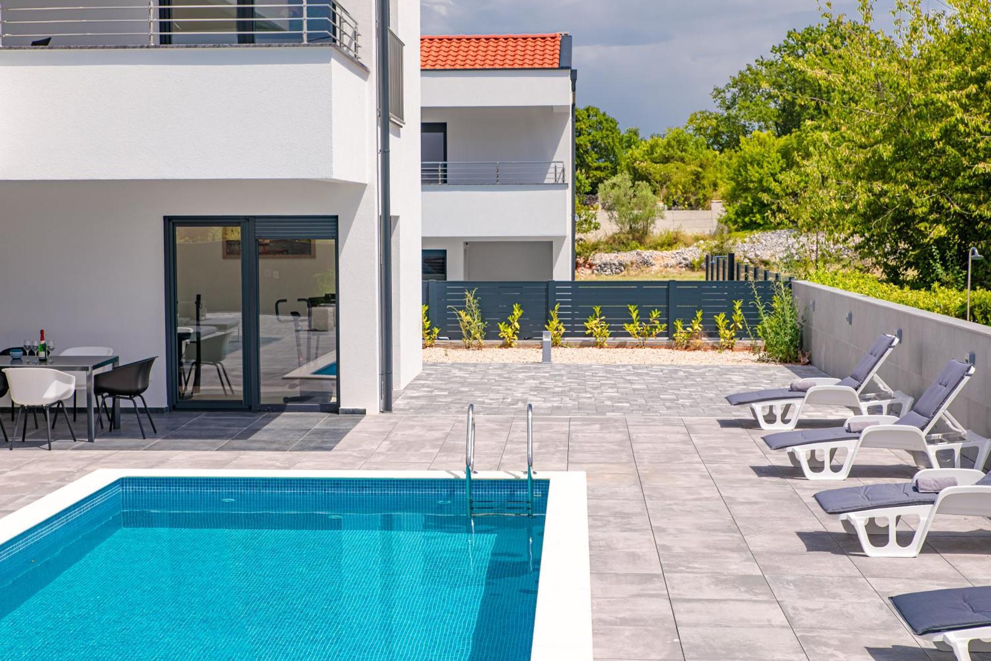 Villa Graefin Malinska Luaran gambar